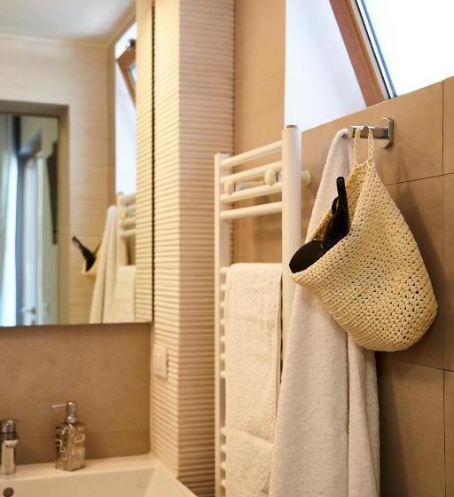 חדר דחוקס עם מיטת קינג, Villa Dapper