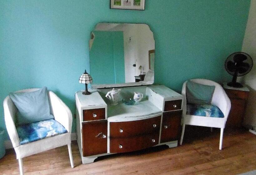 Standard room with outdoor bath, La Bicyclette Bleue