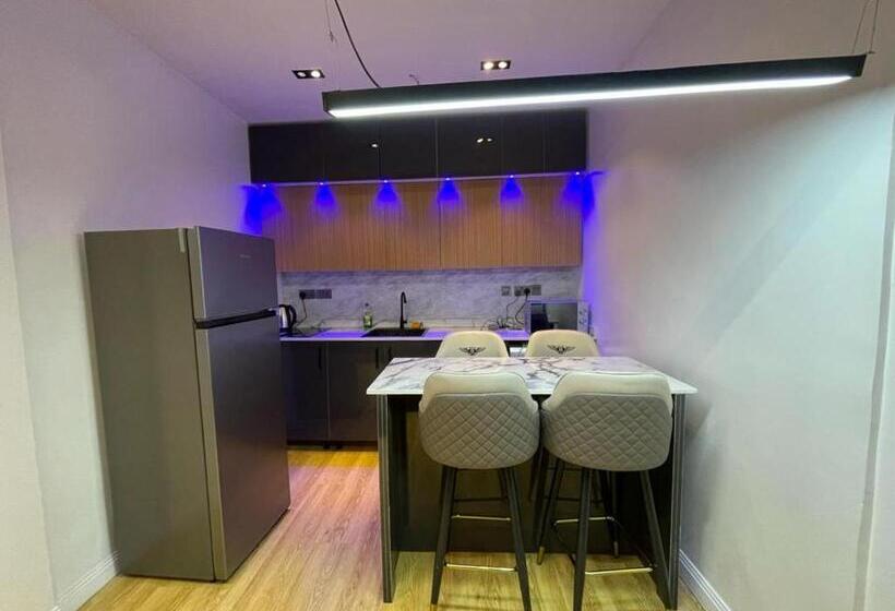 آپارتمان 1 خوابه, Casa