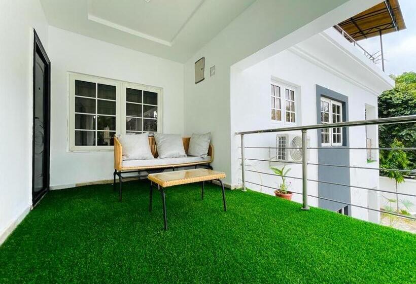 1 Bedroom Penthouse Apartment, Casa