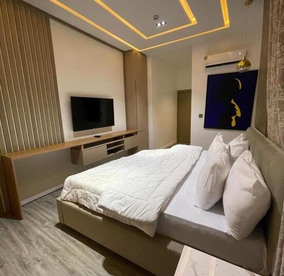 1 Bedroom Penthouse Apartment, Casa