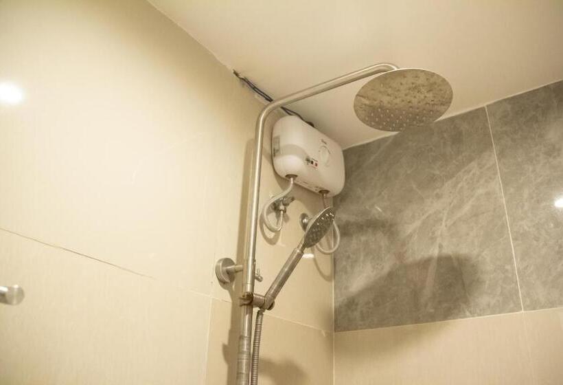 スーペリアールーム, Arnold S