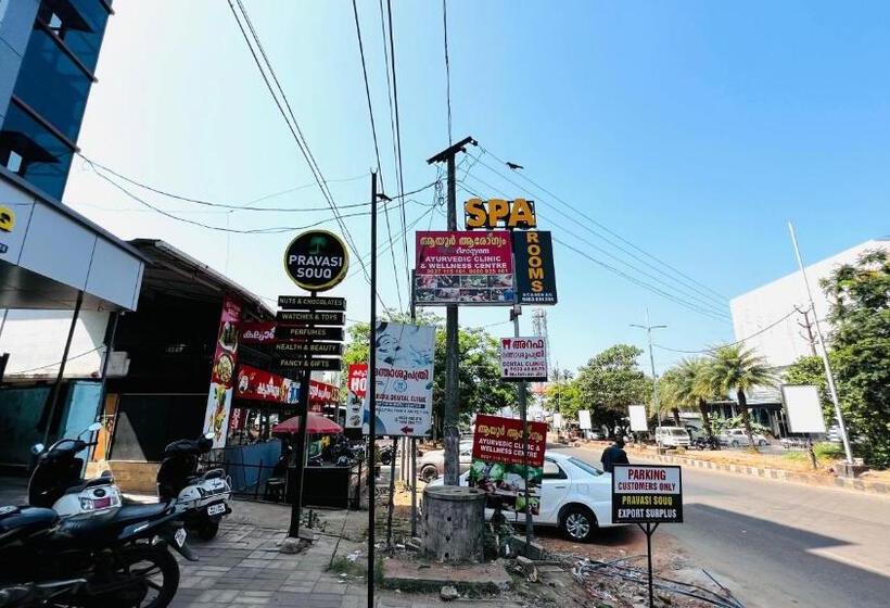 חדר דלוקס עם מרפסת, Ayur Arogyam Rooms And Spa