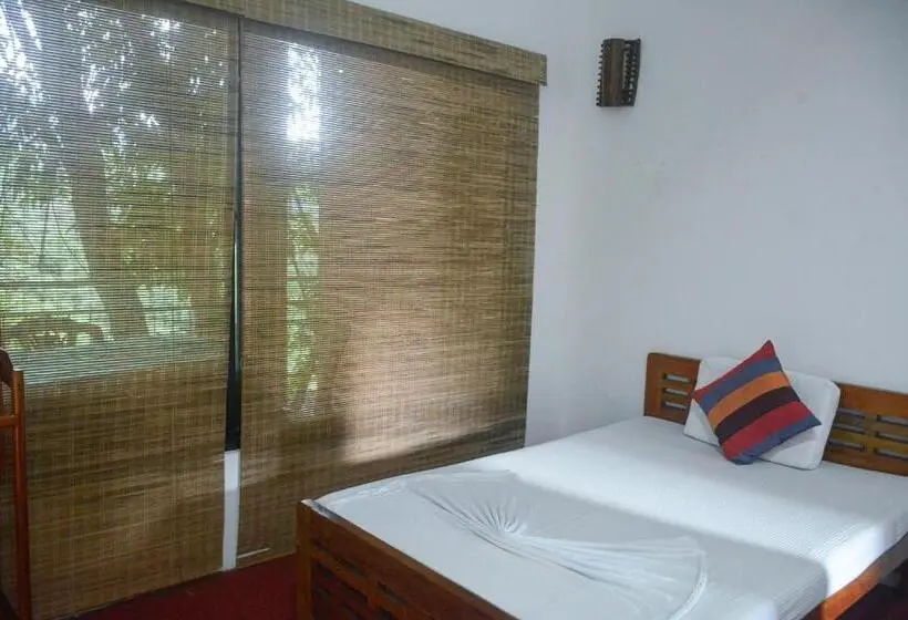 Deluxe-huone, Ceylon Adventure Sports
