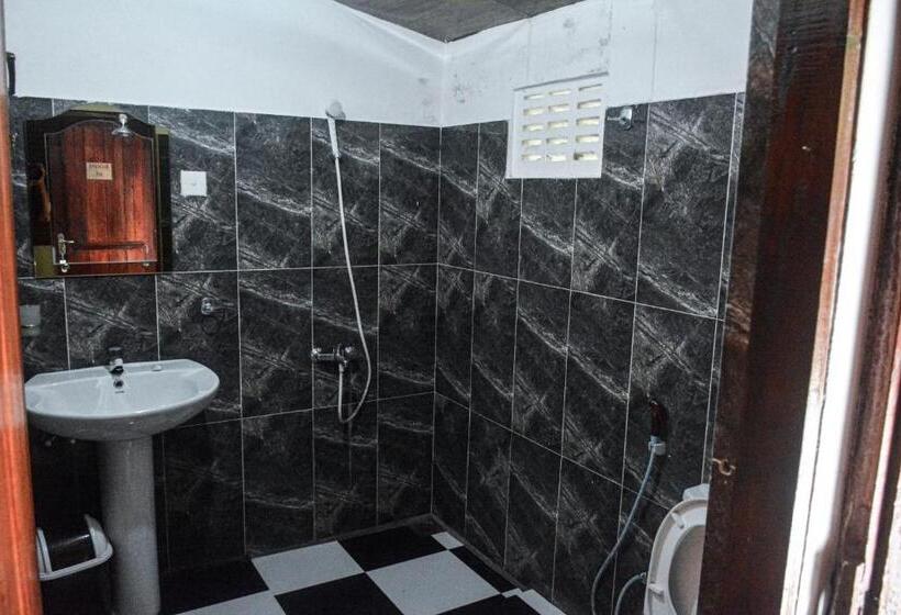 デラックストリプルルーム, Ceylon Adventure Sports