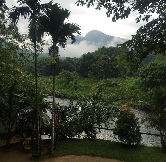 エコノミールーム, Ceylon Adventure Sports