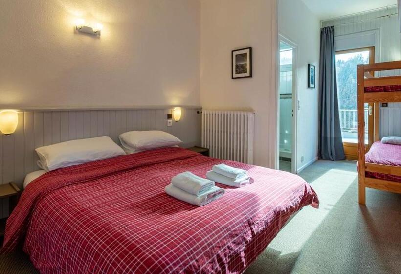 חדר משפחתי, Les Aravis