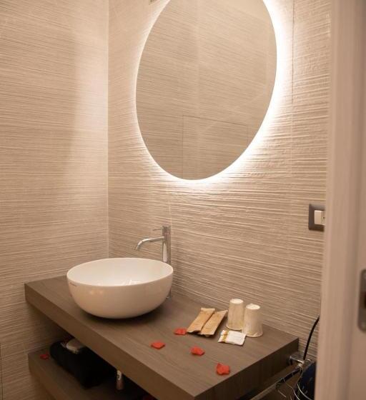 Номер Стандарт, Chiaro Di Luna