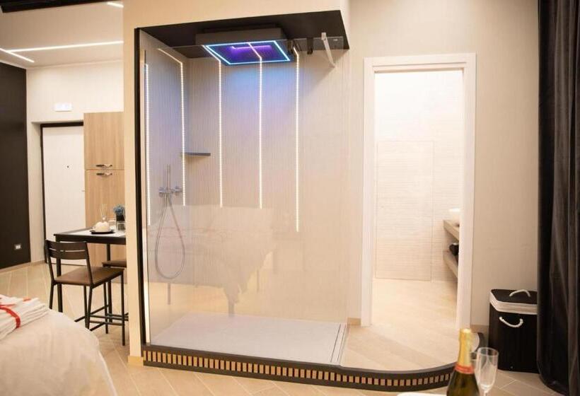 Номер Стандарт, Chiaro Di Luna