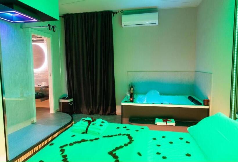 Номер Стандарт, Chiaro Di Luna