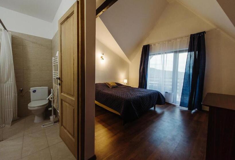 غرفة قياسية سرير كينج, Pensiunea Casa Negrea