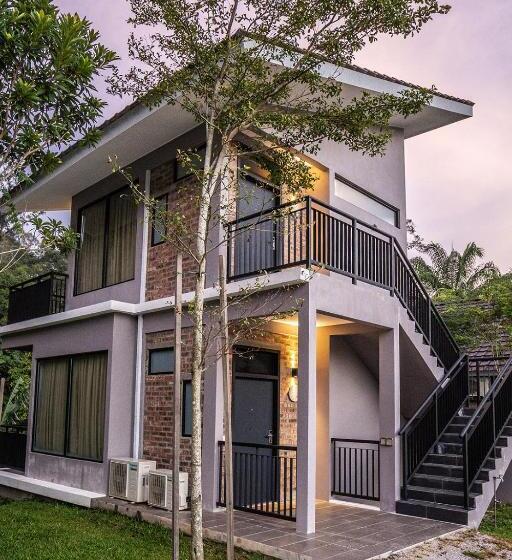 스탠다드 룸 킹사이즈 침대, Sementra Hot Spring Nature Resort