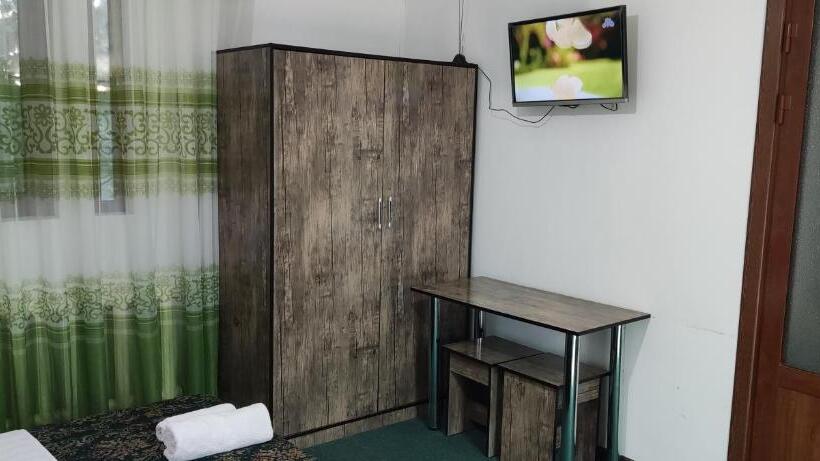 חדר סטנדרט לשלושה, G/h