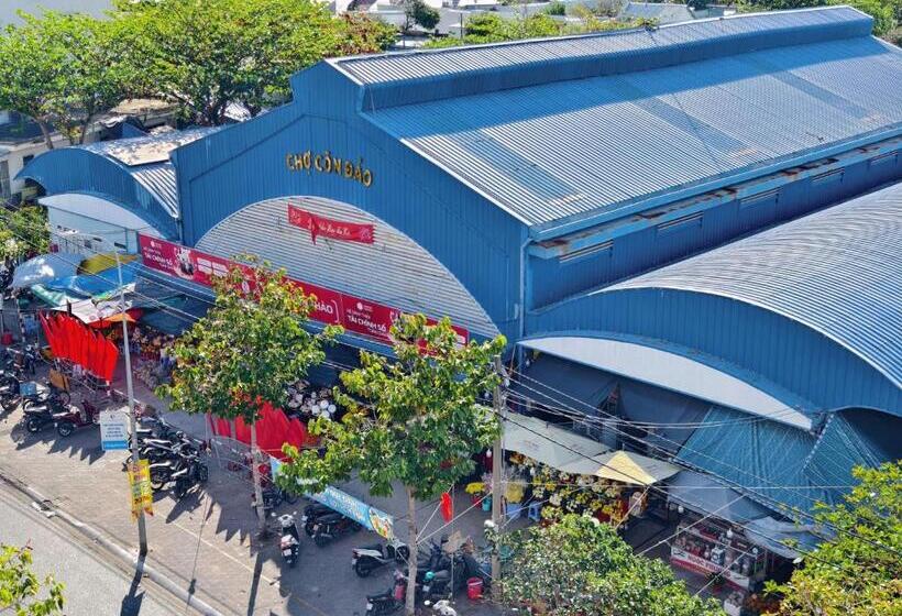 اتاق استاندارد سه تخته با بالکن, Khách Sạn Hoa Mai