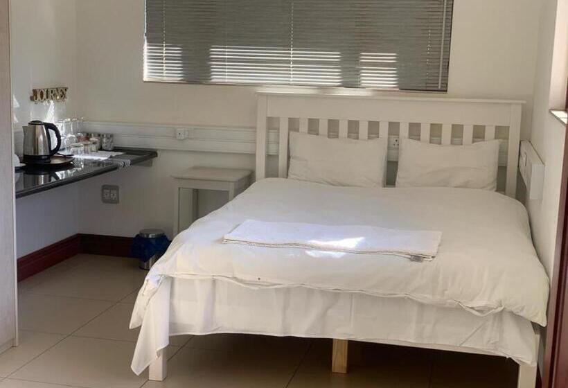 Chambre Familiale, Neo Horizon Guest House