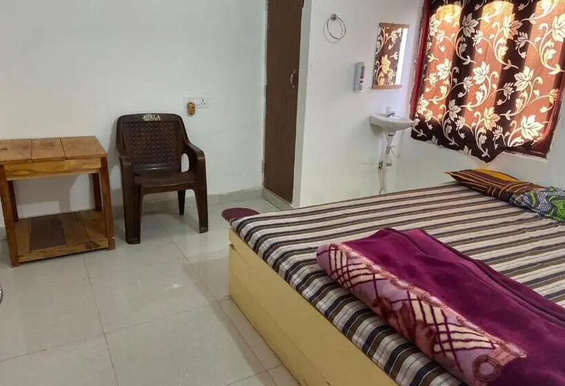 Chambre Standard, Satsangi