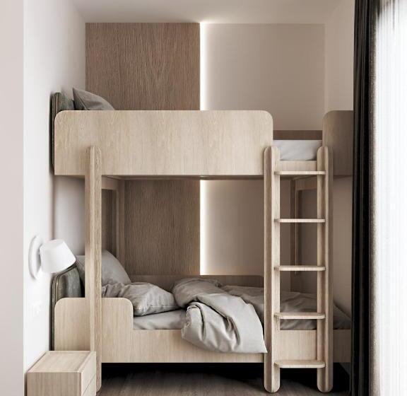 חדר סטנדרט לארבעה נוף לים, Sea La Vie Suites