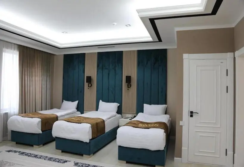 Quarto Triplo Deluxe, Sultan Palace