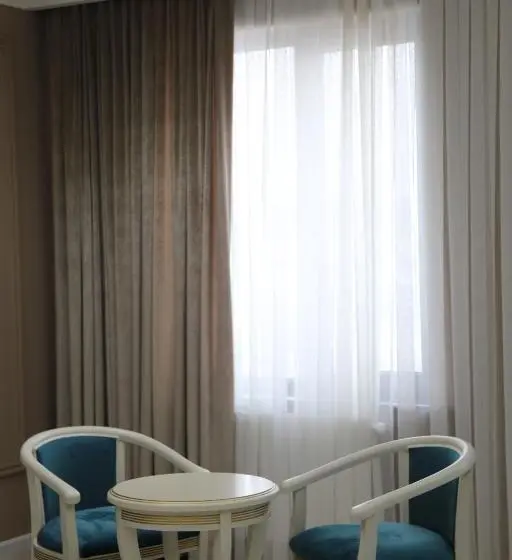 Quarto Triplo Deluxe, Sultan Palace