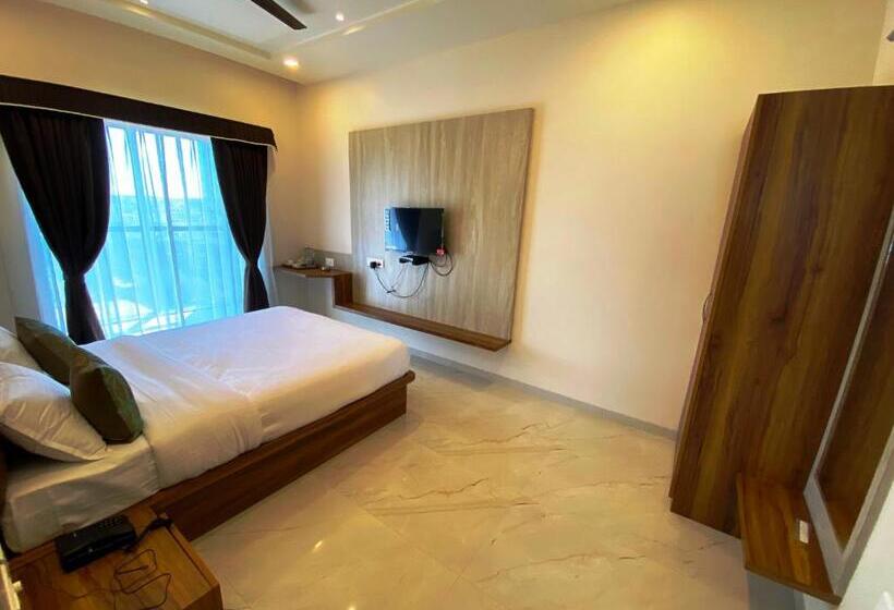 סוויטה עם נוף לעיר, The Grand Sarovar Inn And Suites