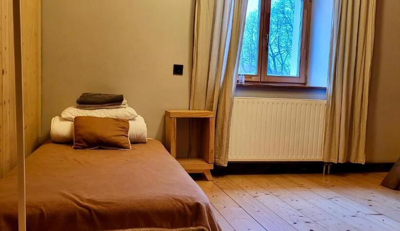 اتاق استاندارد چهار تخته, Inovatorių Slėnis/ Innovators Valley