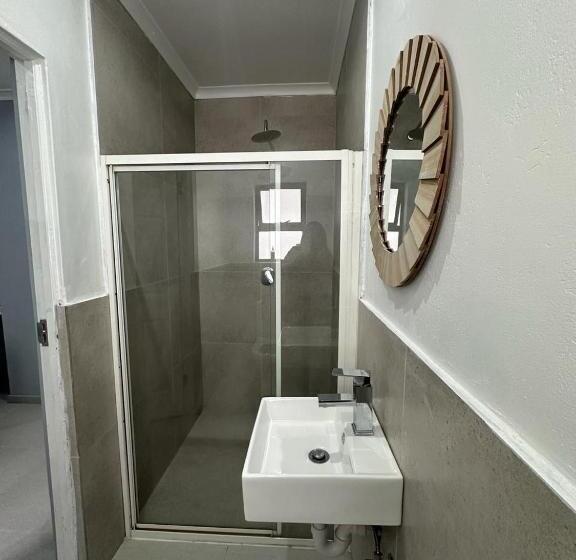 חדר דלוקס, Malaika Guest House