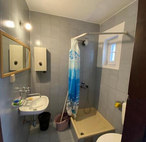 Economy Triple Room, Stone Villa