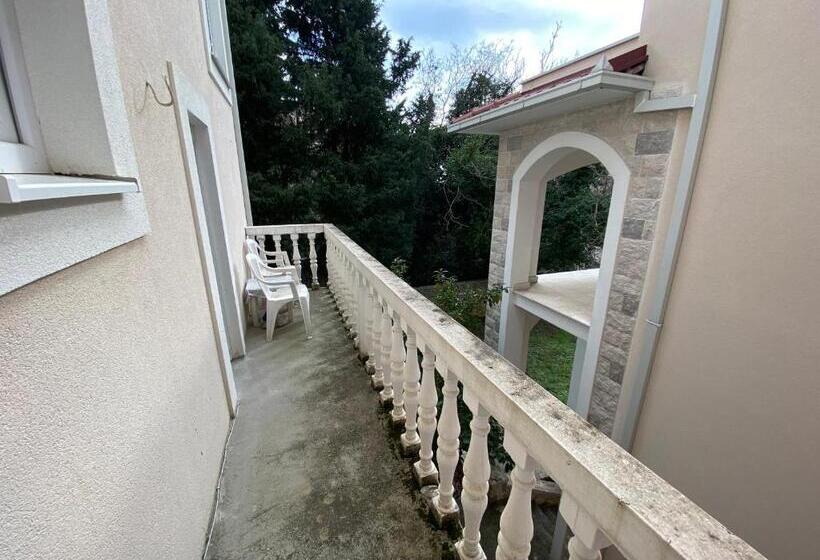 آپارتمان 1 خوابه با چشمانداز باغ, Stone Villa