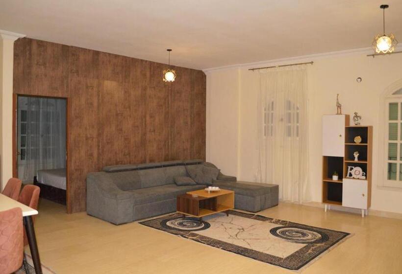 شقة غرفة نوم واحدة بالطابق الأرضى, عقار العرب