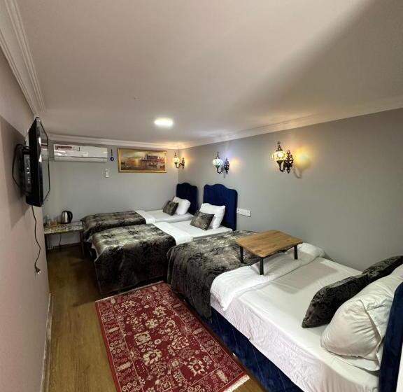 غرفة قياسية رباعية مطلة على البحر, Kubilay Suite