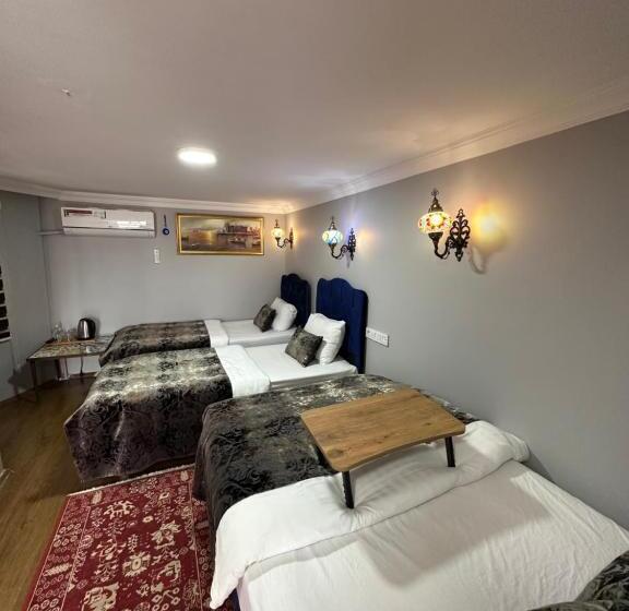 غرفة قياسية رباعية مطلة على البحر, Kubilay Suite