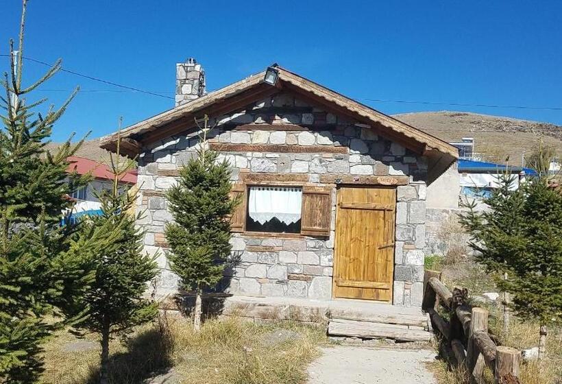 Номер Стандарт Вид на Горы, Doğunun Taş Evleri