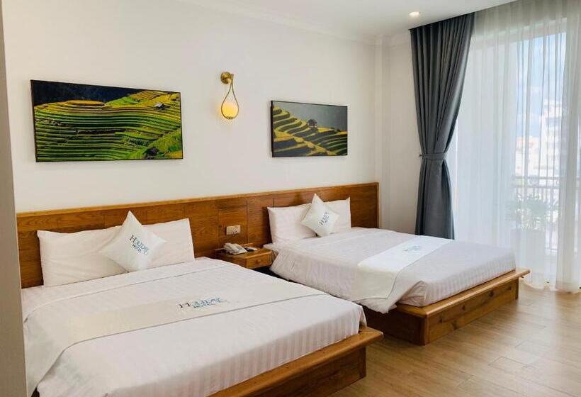 اتاق استاندارد چهارنفره با بالکن, Holiday