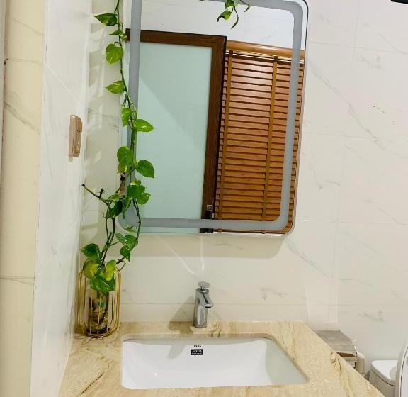 اتاق استاندارد, Holiday