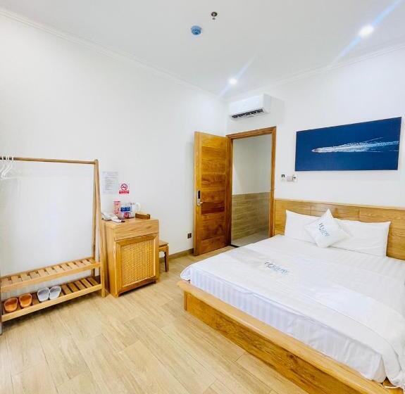 اتاق استاندارد با بالکن, Holiday