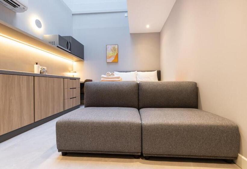 استودیوی استاندارد, Newly Refurbished Heritage Collection On Ann Siang