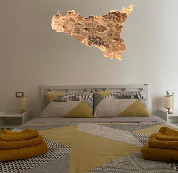 带阳台的豪华间, I Parienti Ra Zita