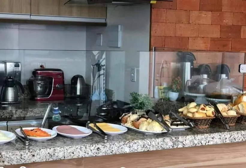 اتاق استاندارد چهار تخته, Pousada Família Eleutério