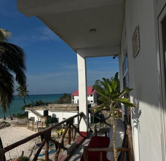 اتاق استاندارد با بالکن, Kassandra Beach