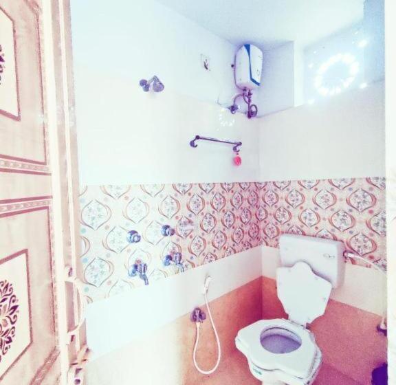 Deluxerum King Size Säng, Shivangi Eco By Best Selling & Best Choice Of Travellers By Morservices