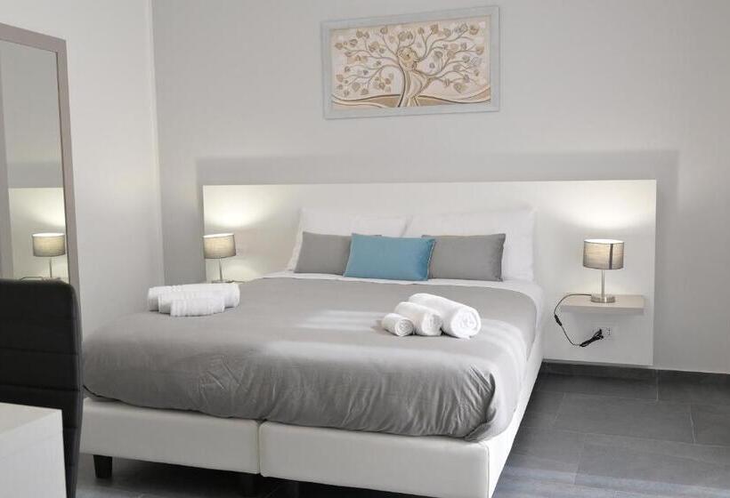 スタンダードルーム, Da  Nfacci Affittacamere