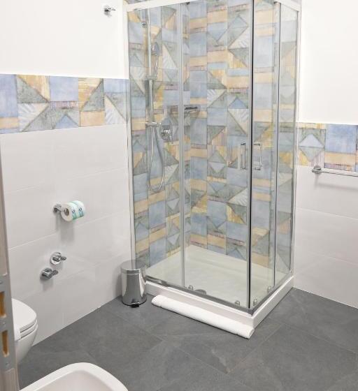 スタンダードトリプルルーム, Da  Nfacci Affittacamere