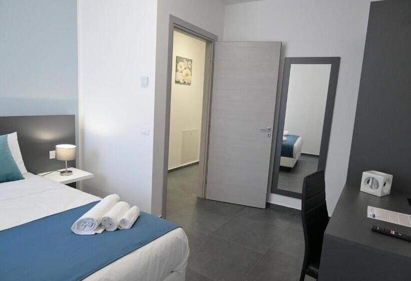 スタンダードトリプルルーム, Da  Nfacci Affittacamere