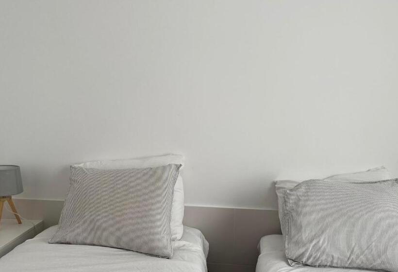 اتاق استاندارد, Espírito Azul Guest House   Rooms To Rent, 2 Minutes Walking From The Beach, Marina And Our Dive Cen