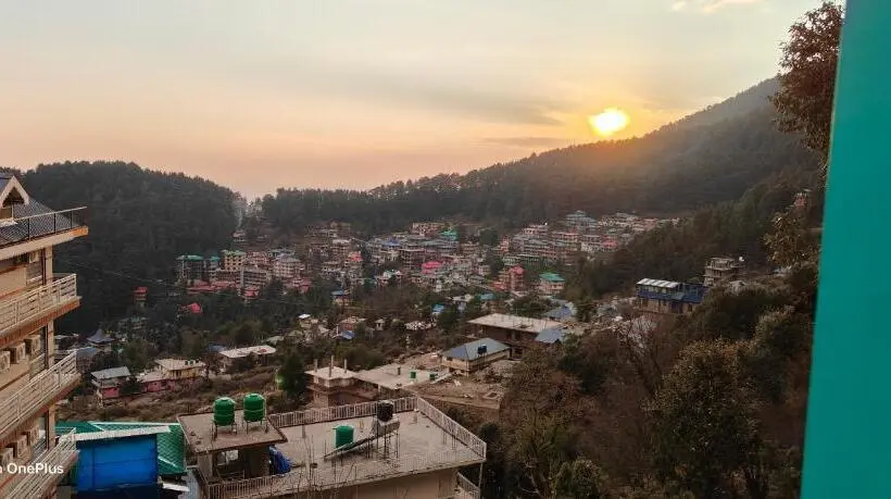 Deluxe-huone, Jagatram Niwas