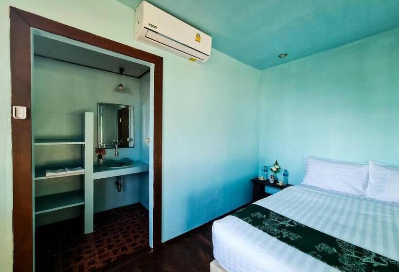 דירת חדר, Long Beach Club Krabi