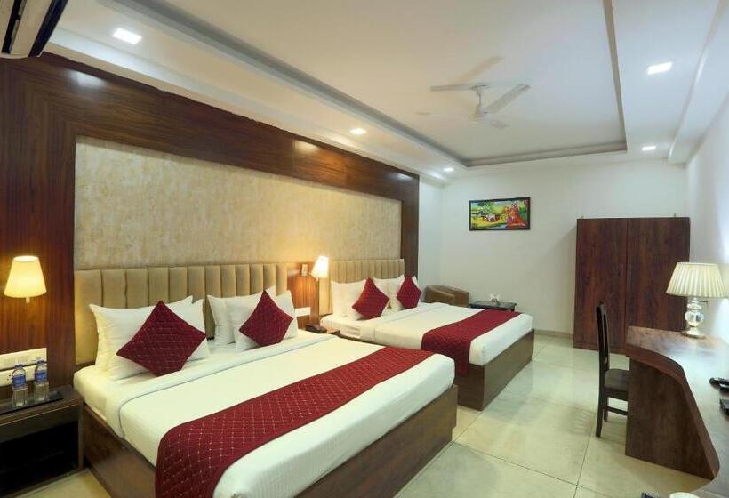 جناح عائلي, Park Green  Delhi Airport A Unit Of Prithvi Palace