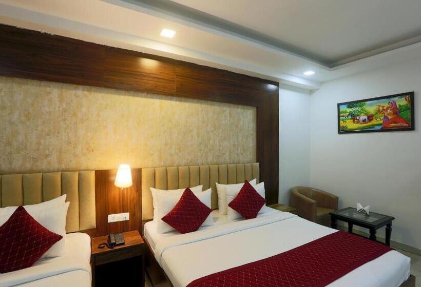 جناح عائلي, Park Green  Delhi Airport A Unit Of Prithvi Palace