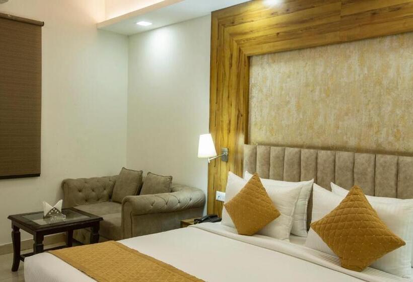 غرفة ديلوكس سرير كينج, Park Green  Delhi Airport A Unit Of Prithvi Palace