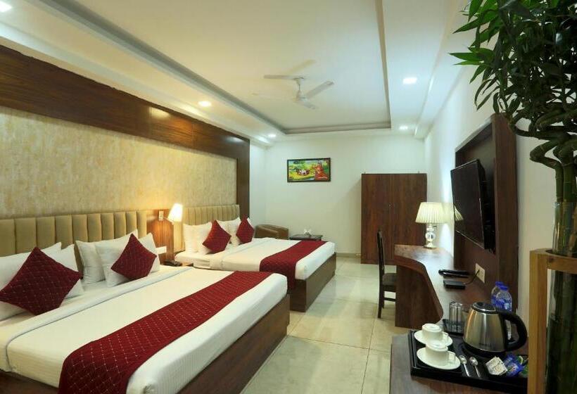 جناح عائلي, Park Green  Delhi Airport A Unit Of Prithvi Palace